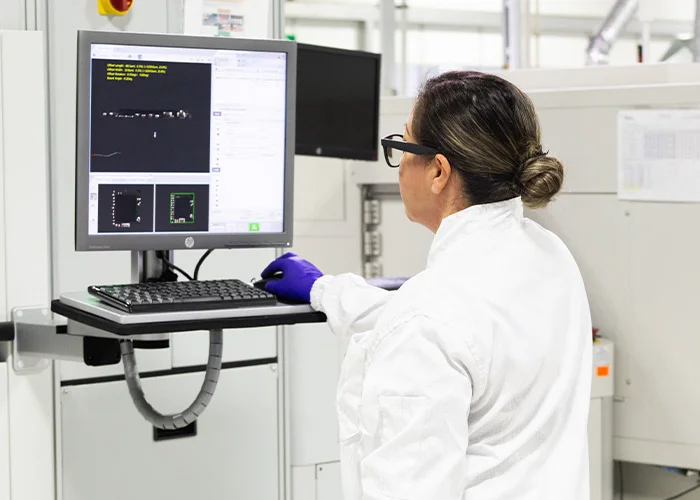 Análisis de fallas de simulación virtual.