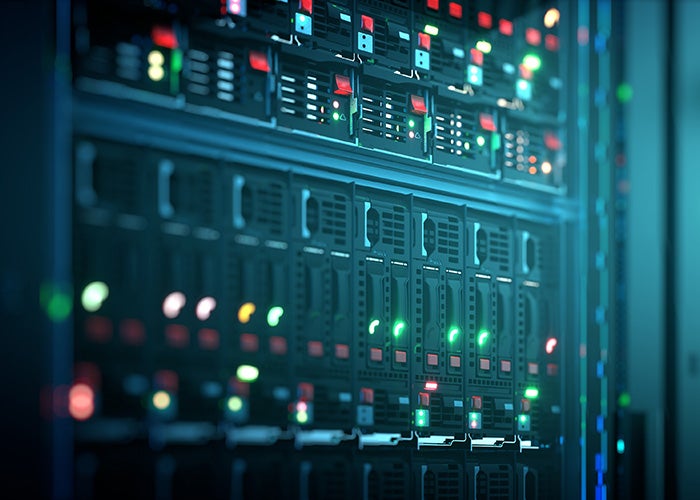 Fabricar sistemas de integración de racks en la región.