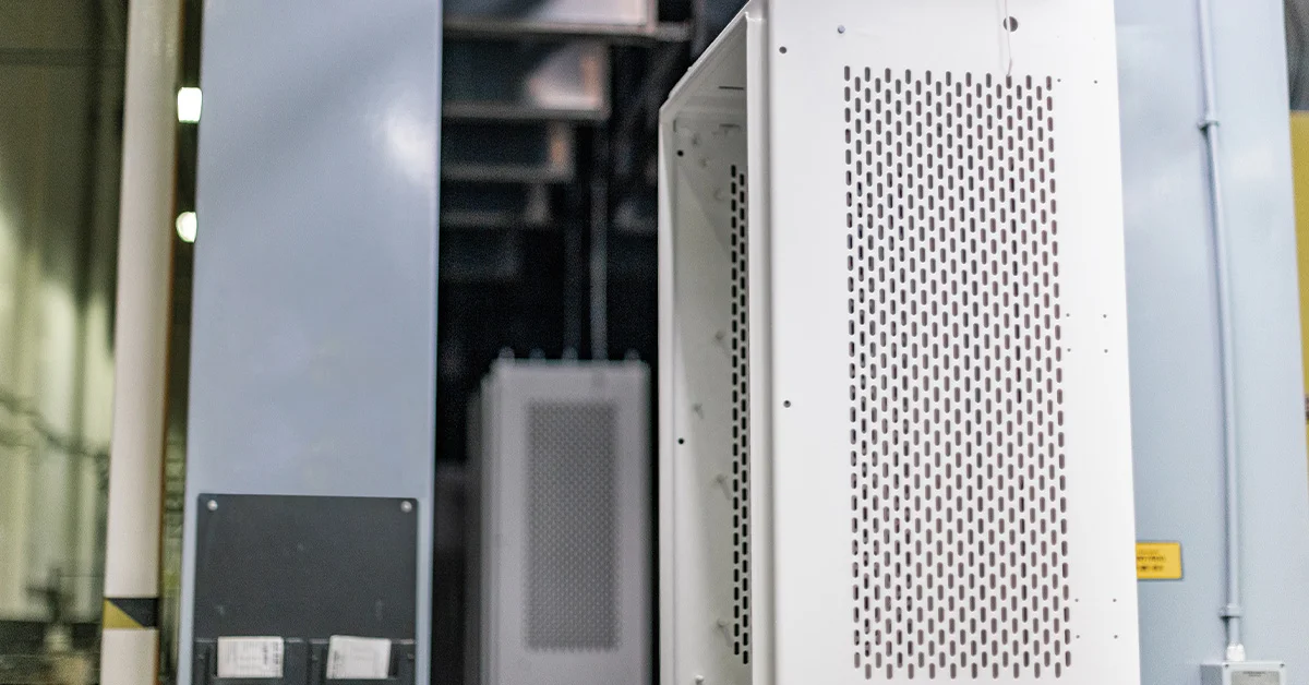 Kurzbeschreibung zu Services und Lösungen für Rechenzentren und Stromversorgung