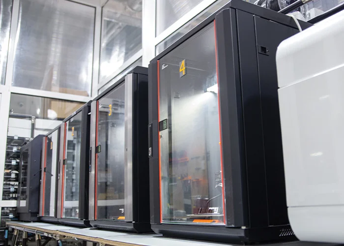 Impresoras aditivas y comerciales.