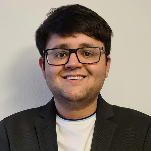 Inicie una carrera en fabricación en Flex