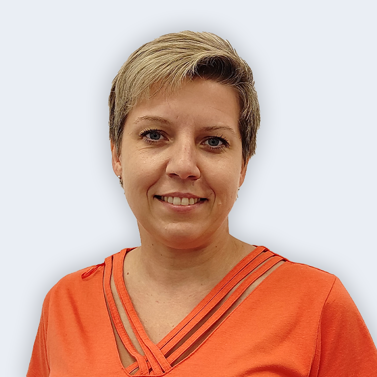 Martyna Raj-Pecyna, Gebietsleiterin